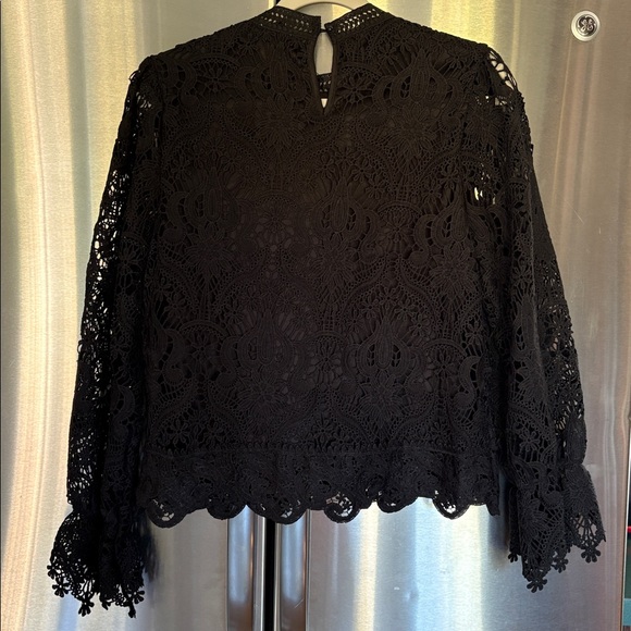 NWOTS!! Ultra Pink Women’s Black Lace Blouse. - Picture 6 of 7